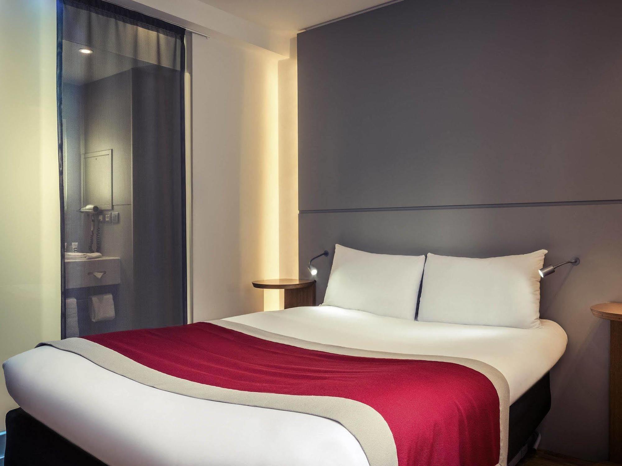 Mercure Paris Arc De Triomphe Etoile מראה חיצוני תמונה